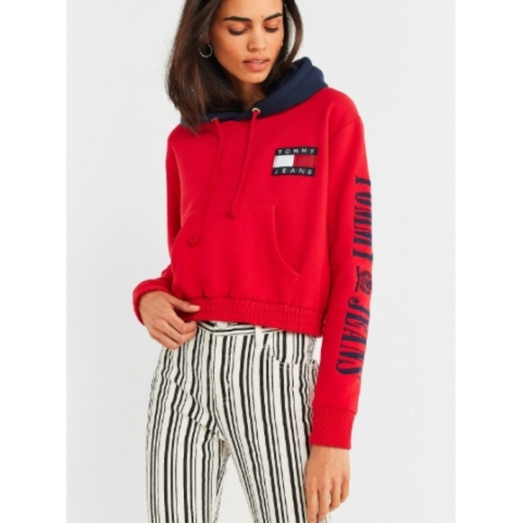 ♡Sale♡Tommy Hilfiger  Cropped Hoodie - Picture 6 of 16